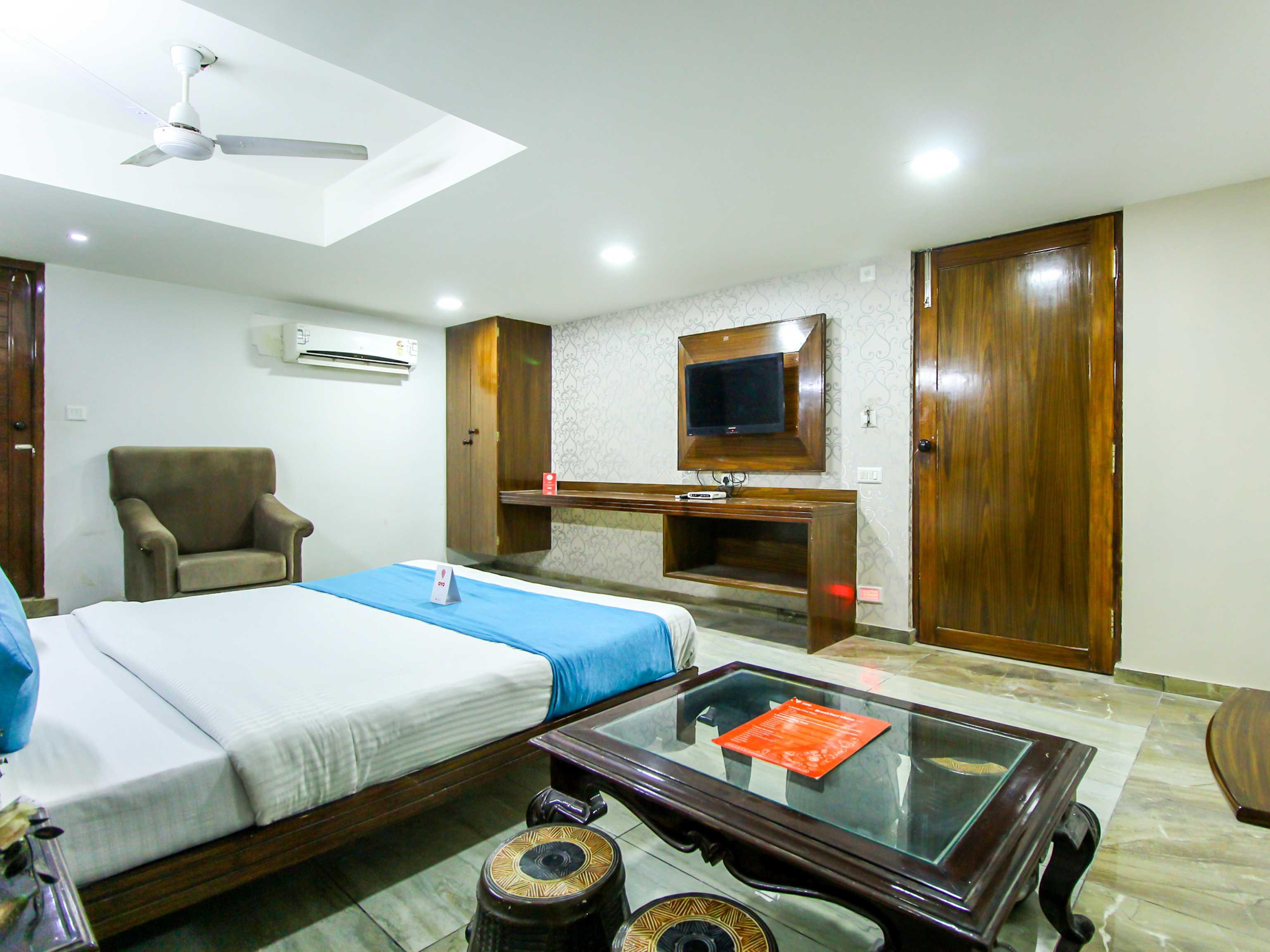 אחמדאבאד Hotel Seven מראה חיצוני תמונה